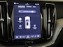 Volvo XC60 T6 AWD Ultimate Bright | Panoramadak | HUD | Achteruitrijcamera |