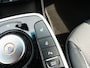 Kia Niro EV e-Niro DynamicPlusLine 64 kWh 3-fase | SOH 100% | Schuifdak | Carplay | Trekhaak