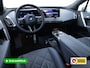 BMW iX xDrive45 101 kWh M-Sport | Pano | Elec. Trekhaak | Luchtvering | Verlichte gril | Stoelverw. en koeling, | Achterbankverw. | Softclose, Meesturende achteras, Harman Kardon, 36 maanden Fabrieksgarantie NL-Auto, Service Inclusive