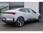 Polestar 4 Long Range Single motor Plus 100 kWh Harman/Kardon Premium Sound | Head-Up Display | Pixel-LED koplampen | 22kW laden | Elektrisch verstelbare achterstoelen | Verwarmd Stuurwiel en verwarmbare achterstoelen | Pilot Assist | Lane Change Assist