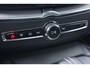 Volvo XC60 T8 Twin Engine AWD R-Design | ACC | Luchtvering | Panoramadak | Harman/Kardon | 360° Camera | Head-Up | Trekhaak | 21 inch