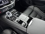Volvo V60 T6 Recharge Plus Dark | 19" | Elektr. verst. Sporstoelen | Trekhaak | Getint Glas | Harman Kardon | Adaptieve Cruise | BLIS | Keyless | Stoel/Stuur/Achterbankverwarming
