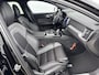 Volvo V60 T6 Recharge Plus Dark | 19" | Elektr. verst. Sporstoelen | Trekhaak | Getint Glas | Harman Kardon | Adaptieve Cruise | BLIS | Keyless | Stoel/Stuur/Achterbankverwarming