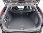 Volvo V60 T6 Recharge Plus Dark | 19" | Elektr. verst. Sporstoelen | Trekhaak | Getint Glas | Harman Kardon | Adaptieve Cruise | BLIS | Keyless | Stoel/Stuur/Achterbankverwarming