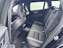 Volvo V60 T6 Recharge Plus Dark | 19" | Elektr. verst. Sporstoelen | Trekhaak | Getint Glas | Harman Kardon | Adaptieve Cruise | BLIS | Keyless | Stoel/Stuur/Achterbankverwarming