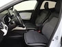 Renault Clio 1.6 E-Tech Hybrid 140 Zen Navi | Camera | Climate Control | Lichtmetalen velgen
