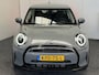 MINI Cooper 5-DEURS 1.5 CLASSIC AUTOMAAT NAVIGATIE CRUISE CONTROL CLIMATE CONTROL BLUETOOTH TELEFOON APPLE CARPLAY/ANDROID NIEUWE 17" LM VELGEN PDC ZEER MOOI !!