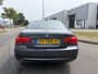 BMW 3-Serie Coupé 320i Corporate Lease Business Line Sport 6-Bak 165 PK. Prachtige en zeer goed onderhouden auto !!! Alle keuringen toegestaan !!