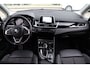 BMW 2-Serie Active Tourer 220i Executive Automaat | Adap. Cruise | Afn. Trekhaak | Stoelverwarming | Camera | Navigatie