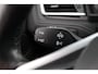 BMW 2-Serie Active Tourer 220i Executive Automaat | Adap. Cruise | Afn. Trekhaak | Stoelverwarming | Camera | Navigatie