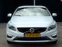 Volvo S60 1.6 T3 R-Design AUTOMAAT MEMORY/LEDER/NAVI/PDC | KEURIGE AUTO !