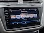 Volkswagen Tiguan 1.4 TSI eHybrid R-Line Business+ | IQ-Light | Pano | Eerste eigenaar