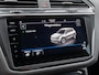 Volkswagen Tiguan 1.4 TSI eHybrid R-Line Business+ | IQ-Light | Pano | Eerste eigenaar