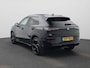 Volkswagen T-Roc 1.5 eTsi R-Line First Edition 150pk | Navigatie | Stuur\Stoel- verwarming | Head-up display | Cruise Control Adaptief | Harman Kardon | Panoramisch Schuif-Kanteldak | IQ.Light |