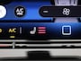 Volkswagen T-Roc 1.5 eTsi R-Line First Edition 150pk | Navigatie | Stuur\Stoel- verwarming | Head-up display | Cruise Control Adaptief | Harman Kardon | Panoramisch Schuif-Kanteldak | IQ.Light |