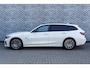BMW 3-Serie Touring 320e High Executive M-Sport | Panoramadak | HiFi Audio | 360 Graden Camera | Cruise Control Adaptief | Live Cockpit Professional | Sportstoelen | Stoelverwarming | Apple Carplay | Android Auto | Privacy Glas | Plug-in Hybrid (PHEV)
