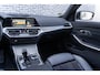 BMW 3-Serie Touring 320e High Executive M-Sport | Panoramadak | HiFi Audio | 360 Graden Camera | Cruise Control Adaptief | Live Cockpit Professional | Sportstoelen | Stoelverwarming | Apple Carplay | Android Auto | Privacy Glas | Plug-in Hybrid (PHEV)