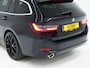 BMW 3-Serie Touring 320e LCI | Sportstoelen | Leder | Sfeerlicht | Dodehoek | Cruise | Stoelverwarming | Carplay