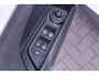 Skoda Enyaq iV 60 | Trekhaak | Panoramadak | Achteruitrijcamera | Parkeersensoren | Keyless Entry | Privacy Glas | Stoelverwarming | Navigatie | Apple Carplay | Android Auto | LED Koplampen | Lichtmetalen Velgen 19 inch | Cruise Control