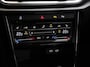 Volkswagen T-Roc 1.5 TSI 150pk Automaat R-Line Plus Navigatie Apple Carplay/Android Auto Camera Parkeersensoren Adaptive Cruise Control Stoelverwarming Virtual Cockpit Elektrische achterklep Getinte ramen Climate Control