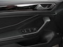 Volkswagen T-Roc 1.5 TSI 150pk Automaat R-Line Plus Navigatie Apple Carplay/Android Auto Camera Parkeersensoren Adaptive Cruise Control Stoelverwarming Virtual Cockpit Elektrische achterklep Getinte ramen Climate Control