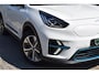 Kia Niro EV e-Niro ExecutiveLine 5d incl. warmtepomp 64 KwH | Schuifdak | Carplay | Stoelverkoeling/Warming |