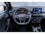 Ford Focus Wagon 1.5 EcoBoost 150 ST Line Business | Panoramadak | Achteruitrijcamera | Parkeersensoren | Climate Control | Keyless Entry | LED Koplampen | Lichtmetalen Velgen 18 inch | Stoelverwarming | Cruise Control Adaptief | Navigatie | Apple Carplay | Android Auto