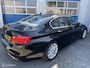 BMW 5-Serie 523i High Executive NL-AUTO NAP/LEER/NAV/PDC/18'