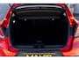 Renault Captur 1.0 TCe 100 Bi-Fuel Intens | LPG | Achteruitrijcamera | Parkeersensoren | Stoelverwarming | Two-Tone | Trekhaak | Climate Control | Cruise Control | Lichtmetalen Velgen 17 inch | Apple Carplay | Android Auto