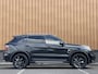 Lynk & Co 01 1.5 | Black Pakket Optioneel | Panoramadak | Zwarte hemel | Adaptive Cruise Control | 360 Camera | Keyless | Elektrische Bestuurdersstoel + Geheugen | Parkeersensoren | Apple Carplay |