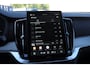 Volvo XC90 T8 455PK Automaat AWD Ultra Black Edition / Stoelmassage - en ventilatie Luchtvering / Trekhaak / Panoramadak / Google services / Elektrisch bedienbare voorstoelen met geheugen / Stoelverwarming voor en achter