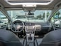 Volkswagen Golf 1.2 TSI Connected Series | Pano | R-Line stoelen | Volledig onderhouden
