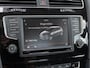 Volkswagen Golf 1.2 TSI Connected Series | Pano | R-Line stoelen | Volledig onderhouden