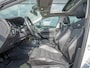 Volkswagen Golf 1.2 TSI Connected Series | Pano | R-Line stoelen | Volledig onderhouden