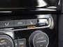 Volkswagen Golf 1.2 TSI Connected Series | Pano | R-Line stoelen | Volledig onderhouden