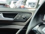 Volkswagen Golf 1.2 TSI Connected Series | Pano | R-Line stoelen | Volledig onderhouden