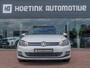 Volkswagen Golf 1.2 TSI Connected Series | Pano | R-Line stoelen | Volledig onderhouden
