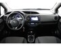 Toyota Yaris 1.5 Hybrid Aspiration | Navigatie | Parkeercamera | Cruise-Control | Lichtmetalen Velgen | Fietsendrager Beugel | Stoelverwarming |