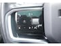 Land Rover Range Rover Evoque 1.5 P300e AWD 309PK R-DYNAMIC SE | PANORAMADAK | ELEKTRISCH VERSTELBARE VOORSTOELEN LEDEREN BEKLEDING | 20" LICHTMETALEN VELGEN | KEYLESS ENTRY / START | EXTRA GETINTE ACHTERRUITEN | FULL LED KOPLAMPEN | LED ACHTERLICHTEN | ADAPTIVE CRUISE CONTROL | APPLE CARPLAY | ACHTERKLEP ELEKTRISCH BEDIENBAAR |