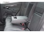 Land Rover Range Rover Evoque 1.5 P300e AWD 309PK R-DYNAMIC SE | PANORAMADAK | ELEKTRISCH VERSTELBARE VOORSTOELEN LEDEREN BEKLEDING | 20" LICHTMETALEN VELGEN | KEYLESS ENTRY / START | EXTRA GETINTE ACHTERRUITEN | FULL LED KOPLAMPEN | LED ACHTERLICHTEN | ADAPTIVE CRUISE CONTROL | APPLE CARPLAY | ACHTERKLEP ELEKTRISCH BEDIENBAAR |