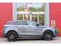 Land Rover Range Rover Evoque 1.5 P300e AWD 309PK R-DYNAMIC SE | PANORAMADAK | ELEKTRISCH VERSTELBARE VOORSTOELEN LEDEREN BEKLEDING | 20" LICHTMETALEN VELGEN | KEYLESS ENTRY / START | EXTRA GETINTE ACHTERRUITEN | FULL LED KOPLAMPEN | LED ACHTERLICHTEN | ADAPTIVE CRUISE CONTROL | APPLE CARPLAY | ACHTERKLEP ELEKTRISCH BEDIENBAAR |