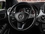 Mercedes-Benz B-klasse 180 Ambition Automaat | Navigatie | LED | Trekhaak | Cruise Control | Sfeerverlichting | Sportstoelen | 17"