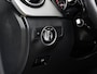 Mercedes-Benz B-klasse 180 Ambition Automaat | Navigatie | LED | Trekhaak | Cruise Control | Sfeerverlichting | Sportstoelen | 17"