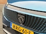 Peugeot E-3008 GT Avantage 210 73 kWh Stuur en stoelverwarming / Alcantara / trekhaak / Adaptive cruise / Keyless