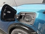 Peugeot E-3008 GT Avantage 210 73 kWh Stuur en stoelverwarming / Alcantara / trekhaak / Adaptive cruise / Keyless