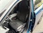 Peugeot E-3008 GT Avantage 210 73 kWh Stuur en stoelverwarming / Alcantara / trekhaak / Adaptive cruise / Keyless