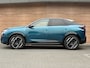 Peugeot E-3008 GT Avantage 210 73 kWh Stuur en stoelverwarming / Alcantara / trekhaak / Adaptive cruise / Keyless