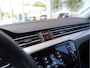 Volkswagen Passat Variant 1.5 TSI Business | Draadloze telefoonlader | Apple Carplay | Achteruitrijcamera |