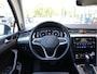 Volkswagen Passat Variant 1.5 TSI Business | Draadloze telefoonlader | Apple Carplay | Achteruitrijcamera |