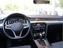 Volkswagen Passat Variant 1.5 TSI Business | Draadloze telefoonlader | Apple Carplay | Achteruitrijcamera |